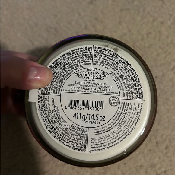 NEW Bath and Body Works Sweet Cinnamon Plum 3-Wick Candle - Picture 2 of 4